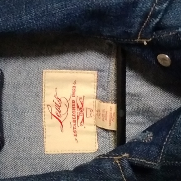 Levi's Strauss Jacket - Picture 3 of 4